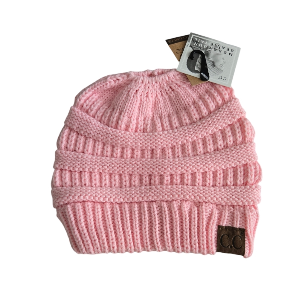 😁NWT Womens Pink Knit Winter Beanie Tail Hat